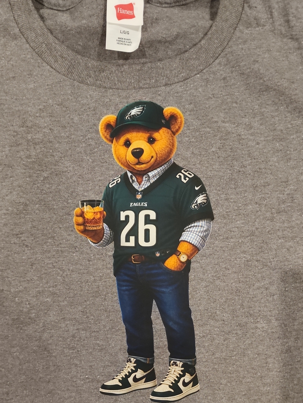 #26 Philadelphia Eagles Bear Graphic T-Shirt